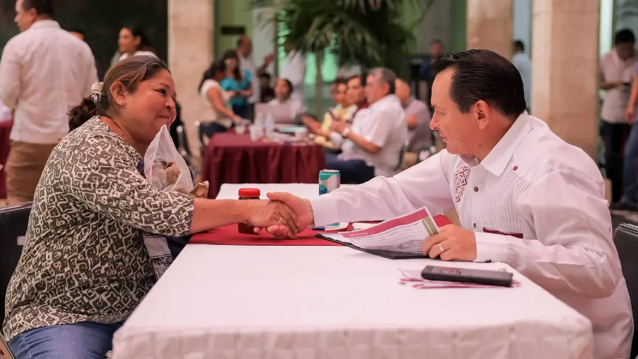 Audiencias con el pueblo gobierno escucha y atiende