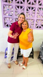 Naomi Peniche reconoció la labor de Alejandra Noh Basto y de los voluntarios que trabajan diariamente por el rescate, cuidado y Bienestar de los animales en Mérida.