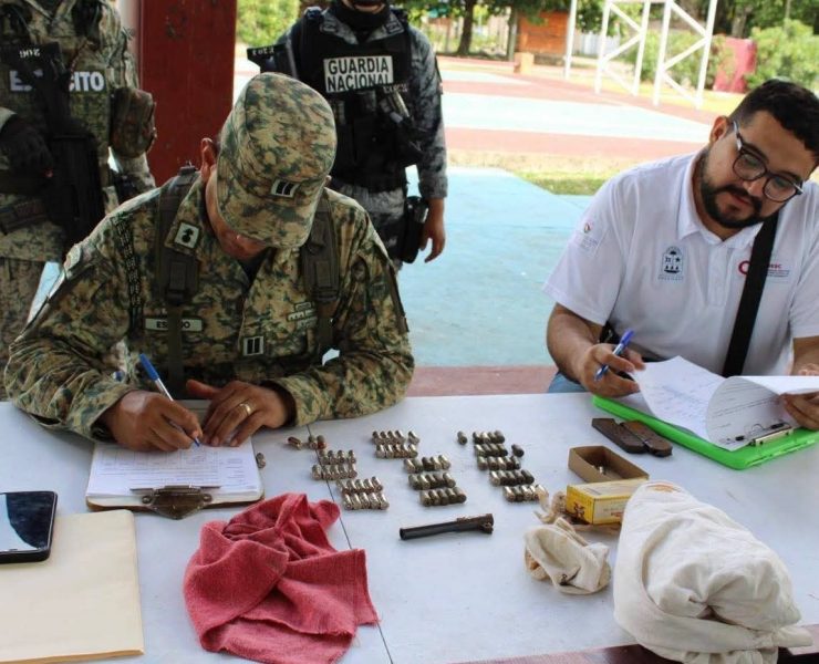 Ciudadanía entrega más de 2400 municiones en primera Feria de Paz