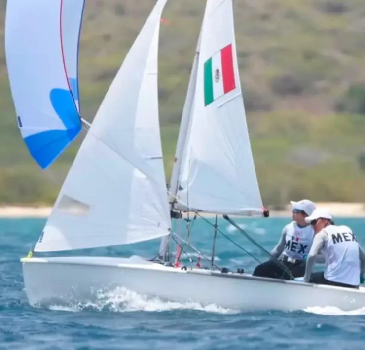 Disciplina de vela le dio a México su medalla 145 e igualó un récord histórico