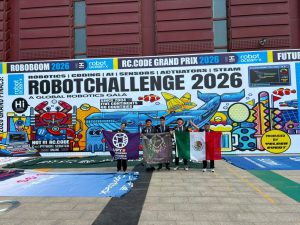 Ek’ Raptors, equipo de la UPY, hizo historia al representar por primera vez a Yucatán en China y colocarse entre los 16 mejores del mundo en el RobotChallenge 2026.