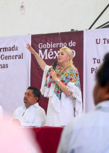 La senadora Verónica Camino Farjat participó en la asamblea regional realizada en Valladolid, donde se escucharon propuestas de la comunidad maya para la nueva Ley General de Derechos de los Pueblos Indígenas y Afromexicanos.