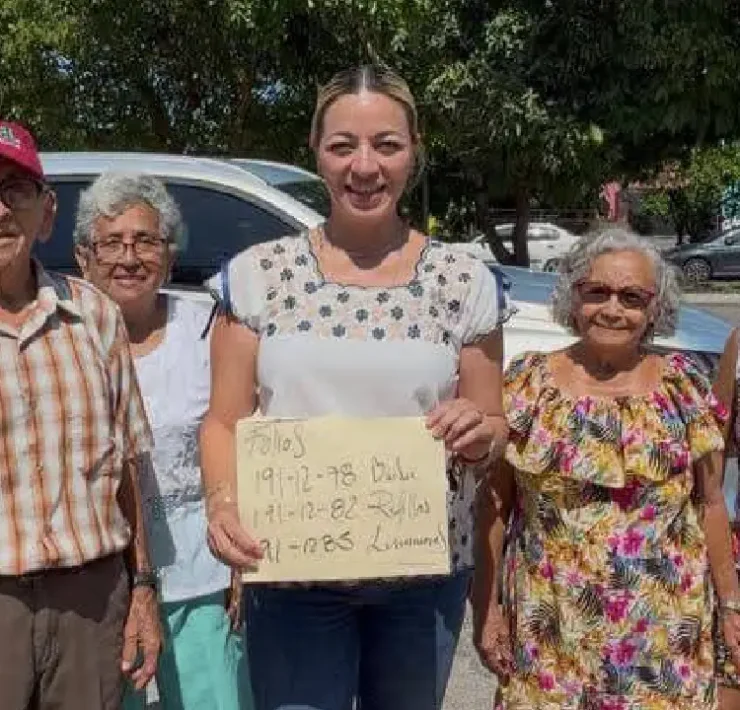 Naomi Peniche le respondió a la Alcaldesa y defiende el derecho de los ciudadanos