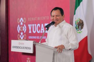 Joaquín Díaz Mena anunció que se incorporarán 622 profesionales de la salud al Hospital Agustín O’Horán para ampliar su capacidad de atención médica en Yucatán.