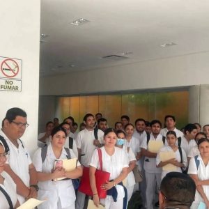 La incorporación de 622 profesionales de la salud permitirá fortalecer la plantilla del Hospital Agustín O’Horán y mejorar la atención especializada para las familias yucatecas.