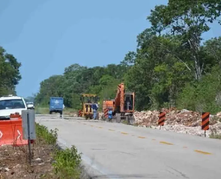 Rehabilitan la carretera Mérida-Celestún para mejorar la movilidad