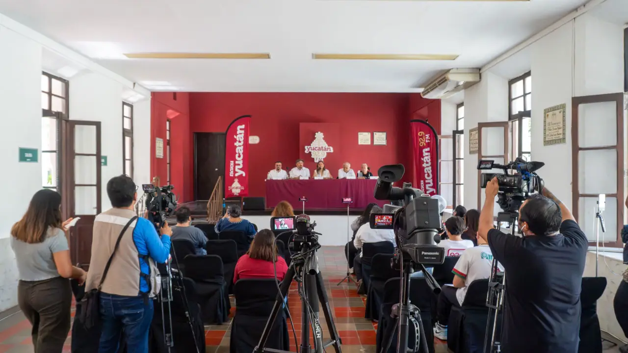 Voces del IMER rendirá homenaje a quienes construyeron la radio pública