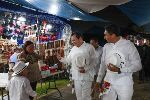 Joaquín Díaz Mena fortalece las acciones de gobierno y mantiene programas sociales enfocados en atender las necesidades de las comunidades de Yucatán.