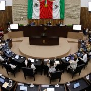 Congreso de Yucatán aprueba donaciones ferroviarias y ratifica magistrado