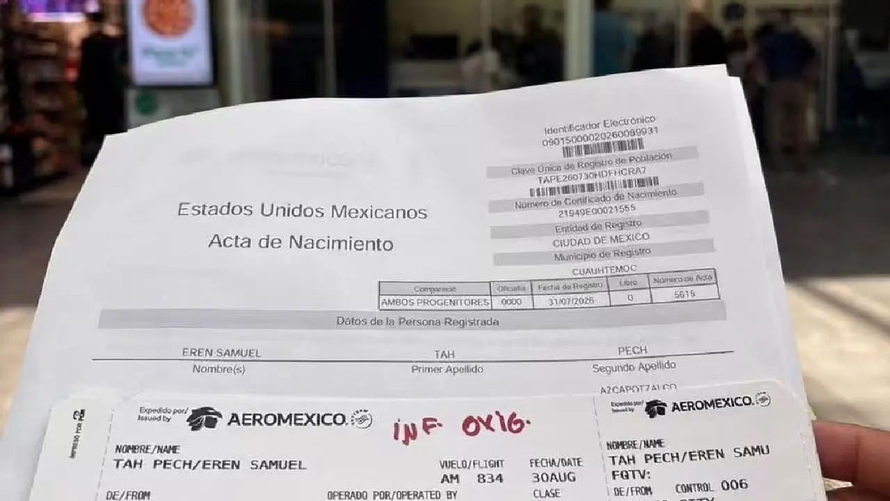 Grave omisión de Aeroméxico bebé termina hospitalizado tras emergencia