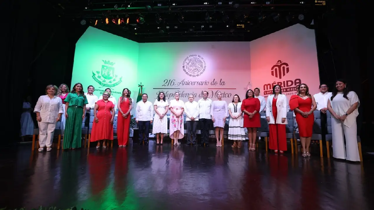 Mérida conmemoró la Independencia de México con un emotivo homenaje