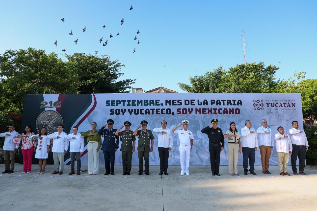 Yucatán inicia festejos por Mes de la Patria con ceremonia solemne