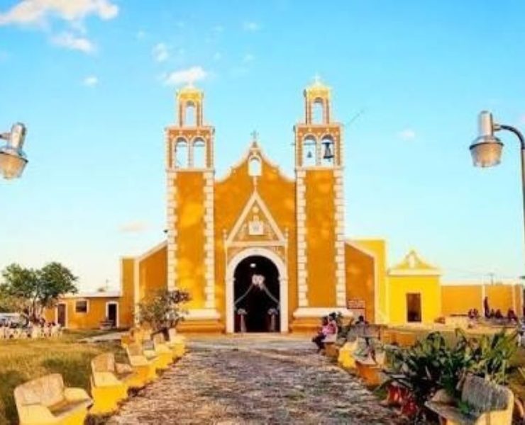 ¡Polémica en Izamal! Alcaldesa es denunciada por presunto conflicto con terreno de iglesia