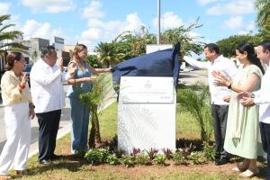 La alcaldesa Cecilia Patrón Laviada encabezó la inauguración de la Avenida Organización de las Naciones Unidas en Mérida, un espacio que simboliza el compromiso con la paz, la inclusión y la cooperación internacional.