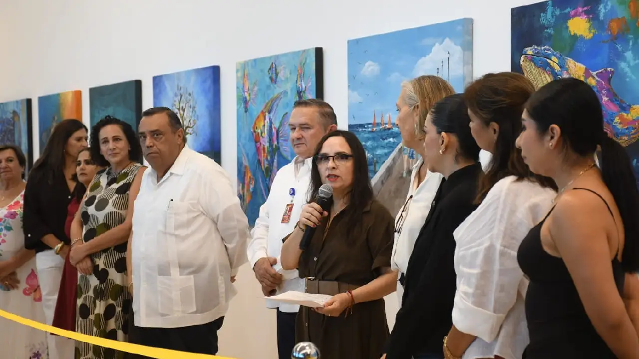 Diversidad artística de las mujeres llega al Aeropuerto de Mérida