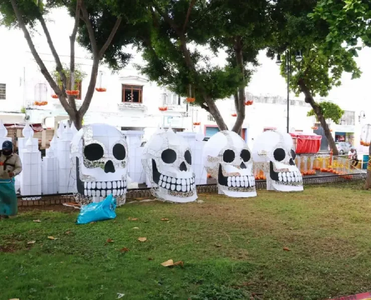 Encendido de Ánimas Iluminadas 2026 una exposición de cultura yucateca