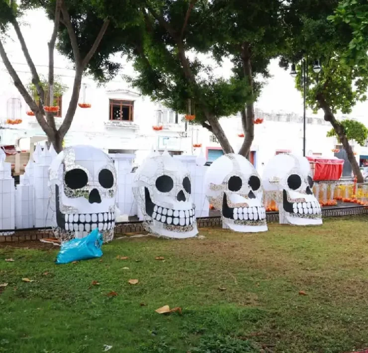 Encendido de Ánimas Iluminadas 2026 una exposición de cultura yucateca