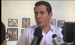 Óscar Brito Zapata formalizó su registro para participar en el proceso interno por la Coordinación de Morena en Mérida, rumbo a las elecciones de 2027.