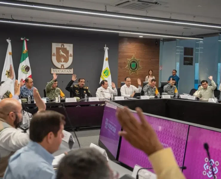 Yucatán suspende actividades no esenciales en nueve municipios