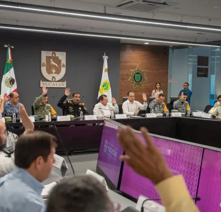 Yucatán suspende actividades no esenciales en nueve municipios