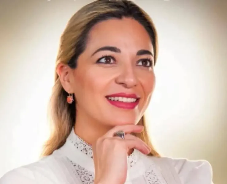 coordinar el Distrito 4 Federal por Mérida Naomi Peniche se registra