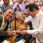¡Histórico! 313 parteras de Yucatán recibirán apoyo económico bimestral